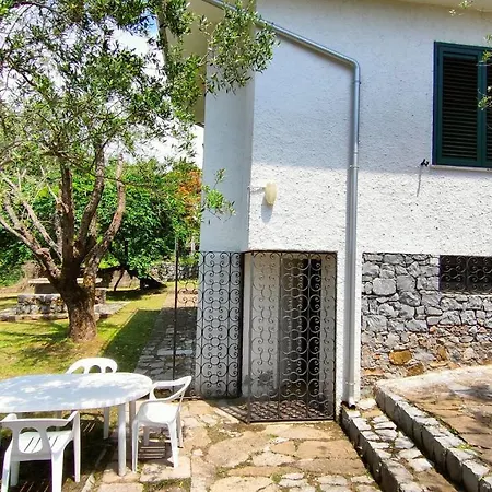 Pensión Irma Marina di Camerota
